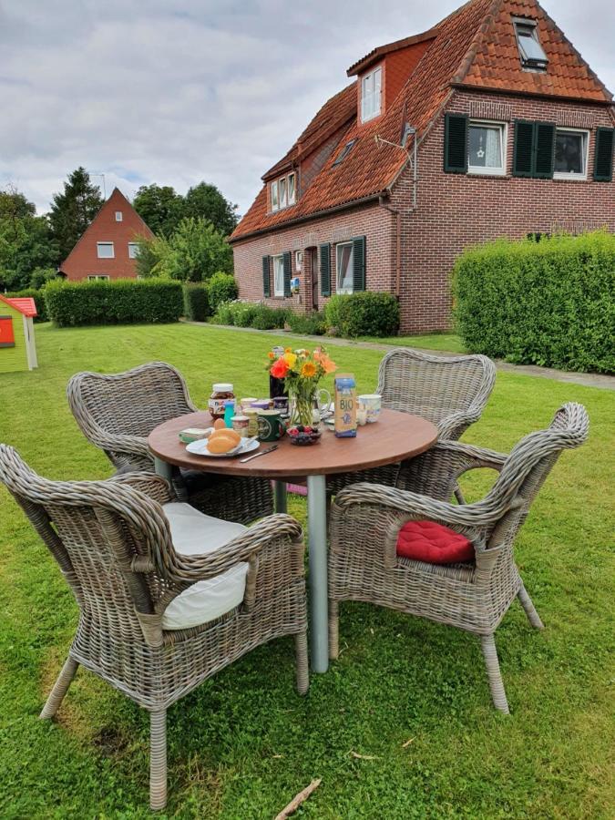Moewennest Tossens Buitenkant foto